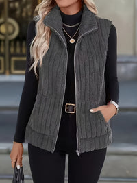 Gris foncé