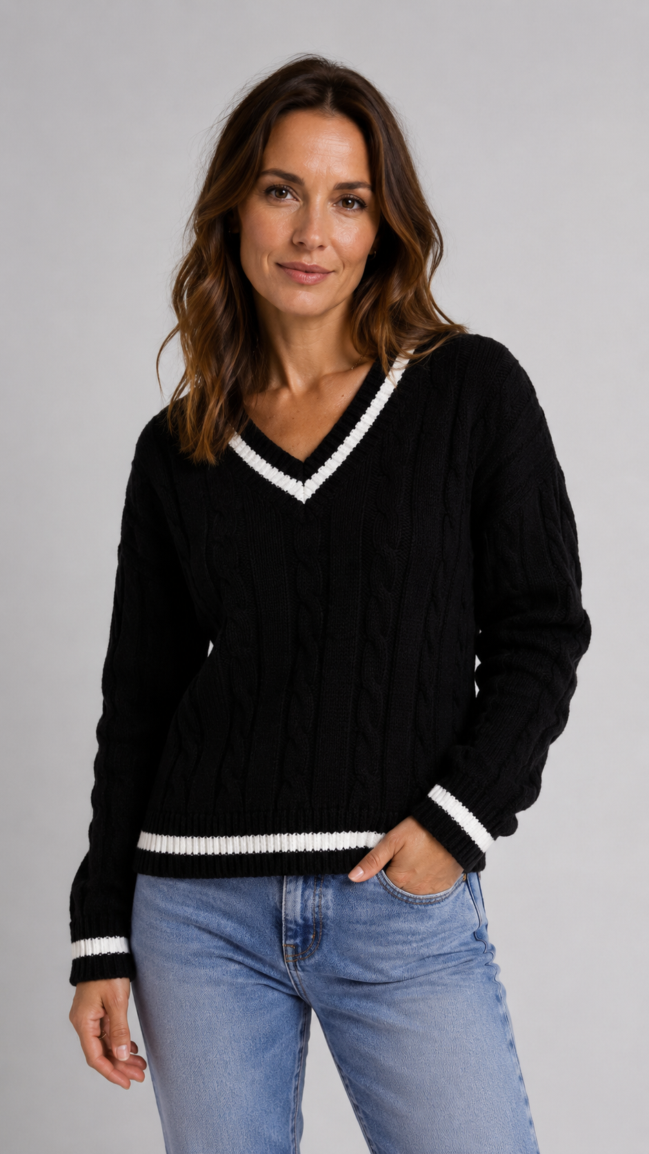 PULL MAILLE TORSADÉE COL V POUR FEMME