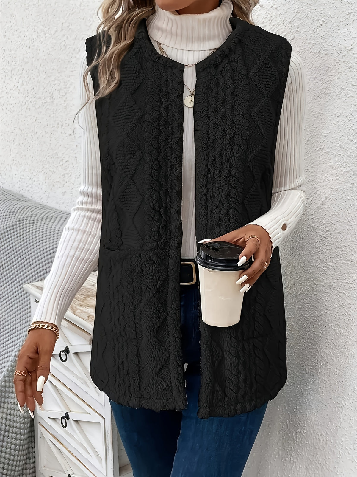 Gilet femme sans manches texturé pour la mi-saison