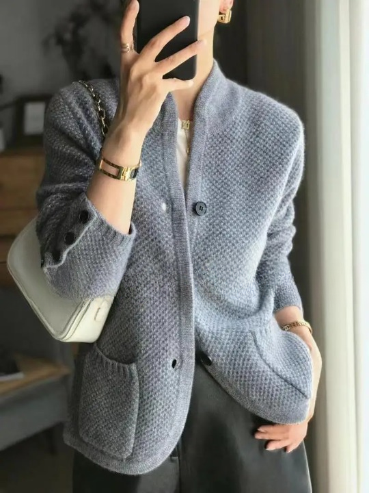 GILET BOUTONNÉ COUPE FLUIDE POUR FEMME