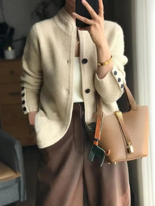 GILET BOUTONNÉ COUPE FLUIDE POUR FEMME