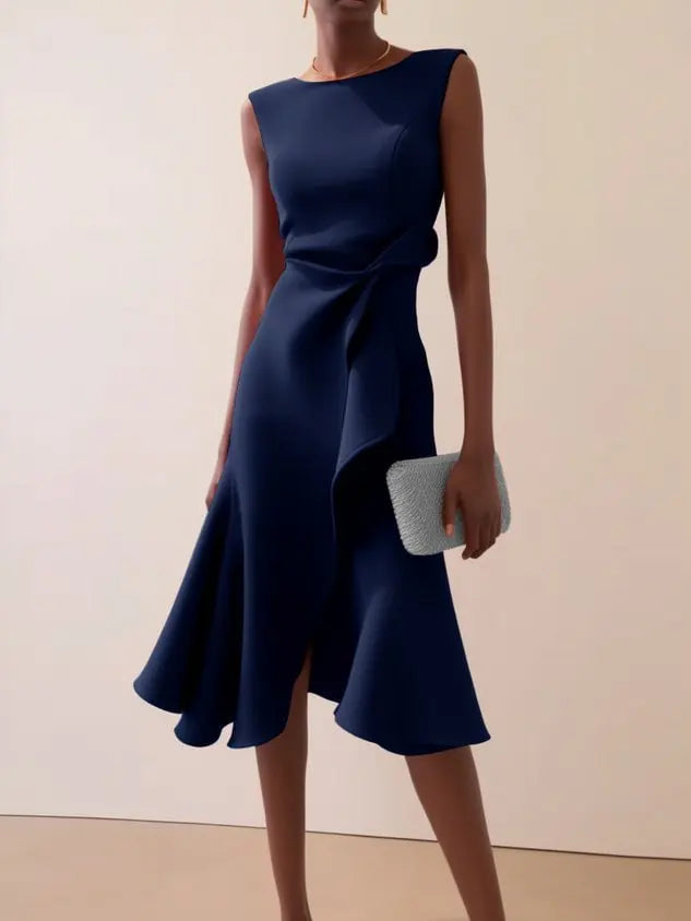 Camille | Robe Midi Sans Manches Col Rond Drapée Asymétrique Femme