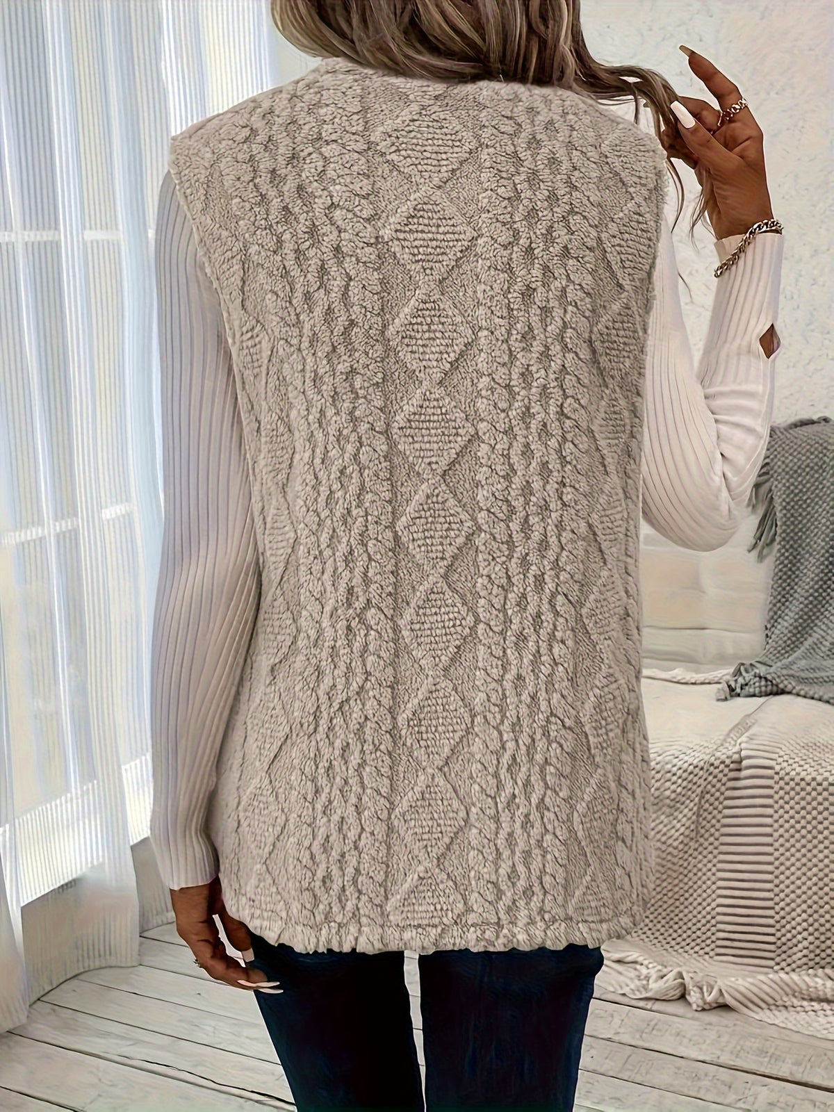 Gilet femme sans manches texturé pour la mi-saison