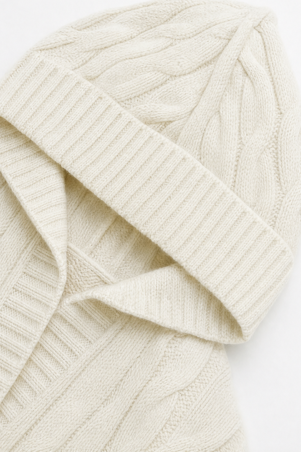 GILET POUR FEMME CAPUCHE MAILLE TORSADÉE