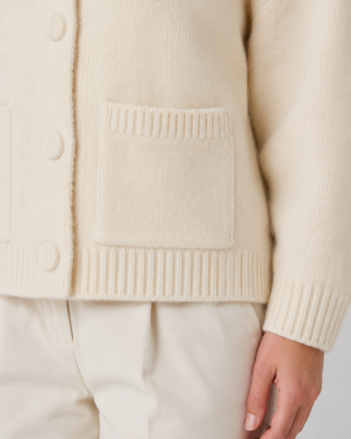 GILET POUR FEMME COURT EN MAILLE ÉPAISSE